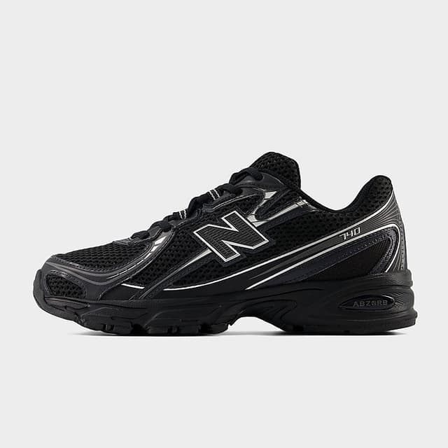 New Balance 740