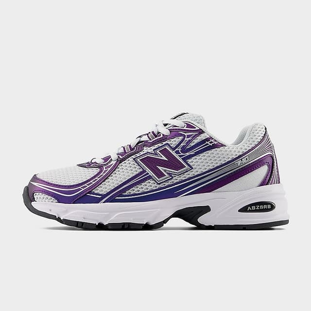 New Balance 740