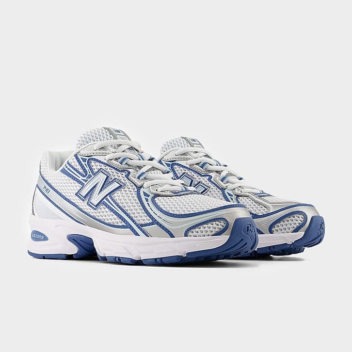 New Balance 740