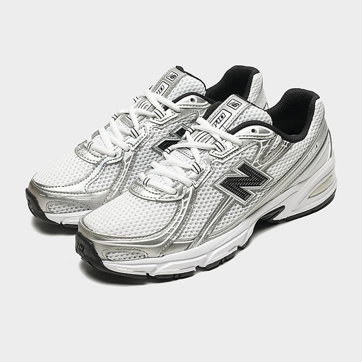 New Balance 740 Women's